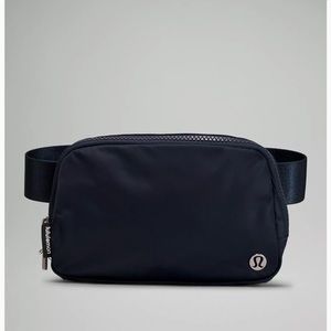 Lululemon belt bag